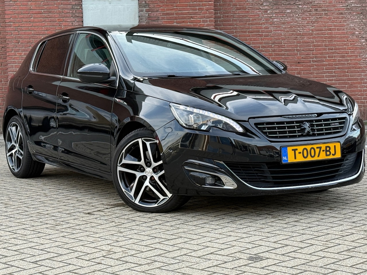 Peugeot 308 - 2.0 BlueHDi GT|AUTOMAAT|PANNO|NAVI|LEDER|FULL - AutoWereld.nl