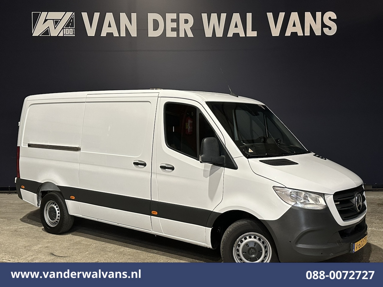 Mercedes-Benz Sprinter - 316 CDI 163pk L2H1 Euro6 Airco | 2800kg trekhaak | Omvormer | Camera Cruisecontrol, Parkee - AutoWereld.nl