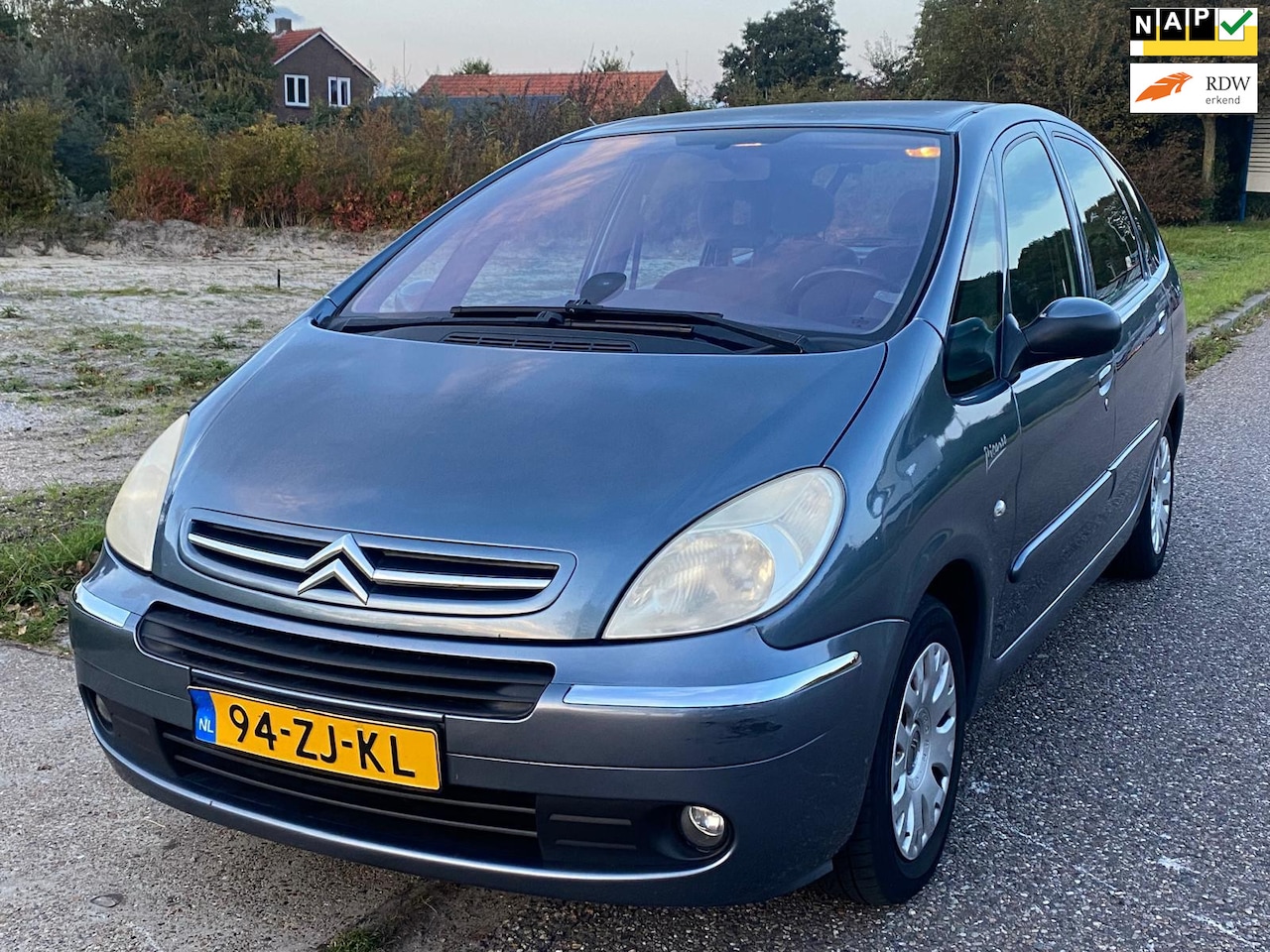 Citroën Xsara Picasso - 1.6i-16V Image ECC Audio/CD Electric pakket ABS Cruisecontrol Colorpakket PDC Dealeronderh - AutoWereld.nl
