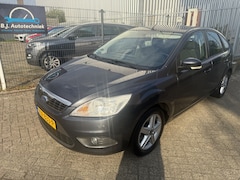 Ford Focus - 1.6 Titanium Airco ecc trekhaak nw apk