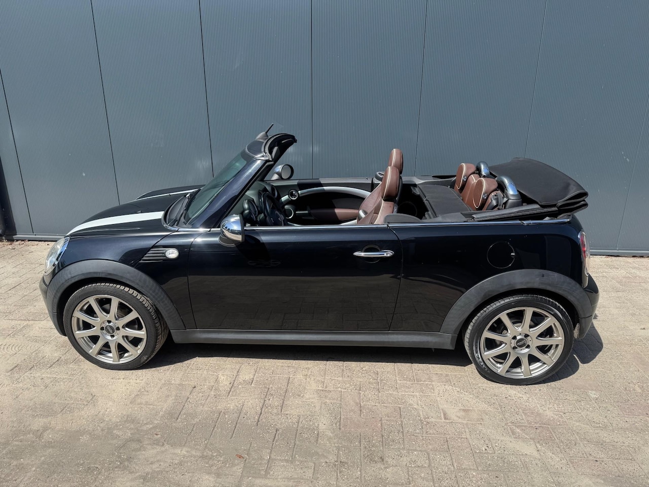 MINI Cabrio - 1.6 Cooper Chili Mini 1.6 Cooper Chili - AutoWereld.nl