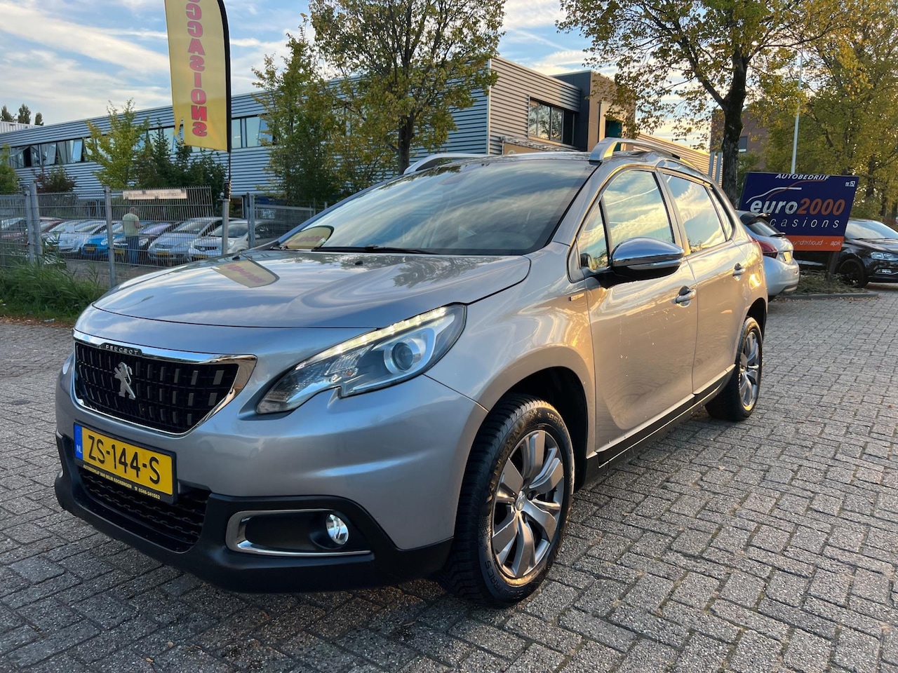 Peugeot 2008 - 1.2 PureTech Active Navi - Pdc - Lmv - Ecc - Cruise - AutoWereld.nl