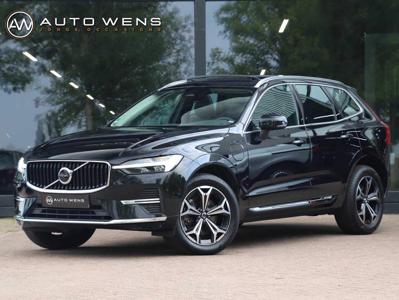Volvo XC60 - T6 AWD Inscription 350 PK | ACC | Panodak | 19 inch - AutoWereld.nl