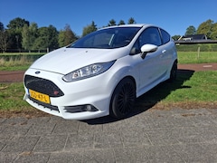 Ford Fiesta - 1.6 ST2
