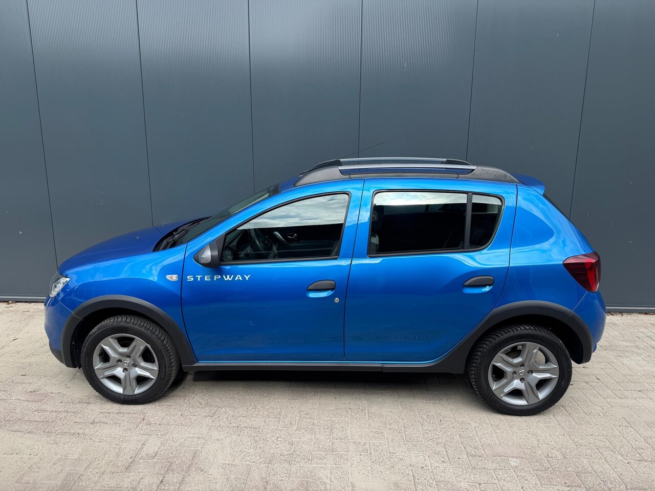 Dacia Sandero - 0.9 TCe Tech Road 0.9 TCe Tech Road - AutoWereld.nl