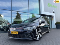 Volkswagen Golf - 2.0 TSI GTI * Camera * Stoel + Stuur Verwarming * Carplay * IQ Light