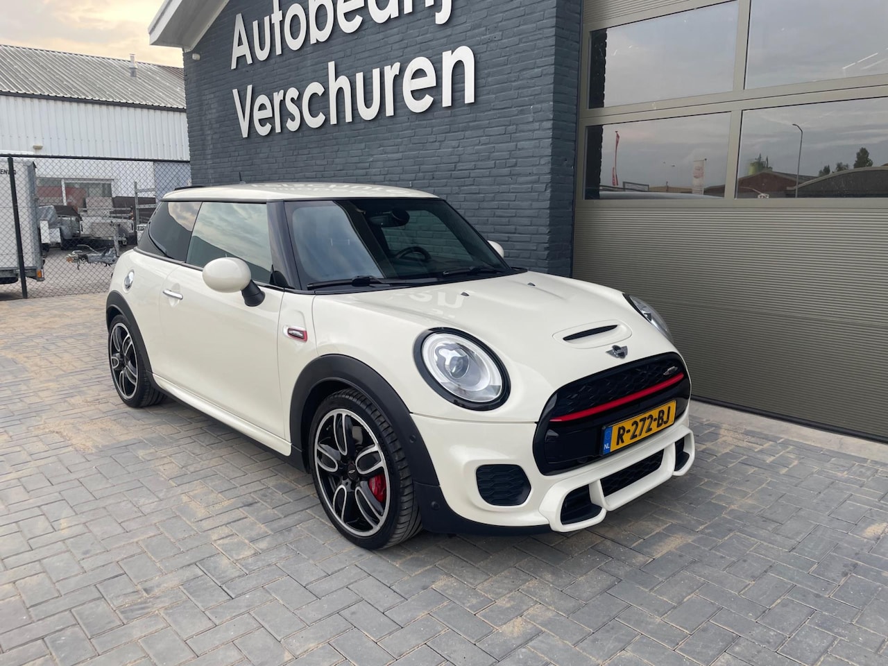MINI John Cooper Works - Mini 2.0 Chili automaat camera stoelverwarming - AutoWereld.nl