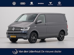 Volkswagen Transporter - 2.0 TDI 204pk DSG L1H1 Highline Navigatie Led Pdc Trekhaak