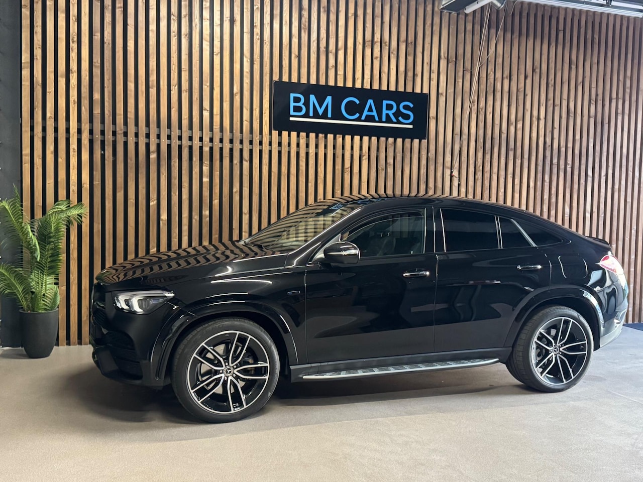 Mercedes-Benz GLE-Klasse Coupé - 350 e 4MATIC AMG Luchtvering|Panodak|360 - AutoWereld.nl