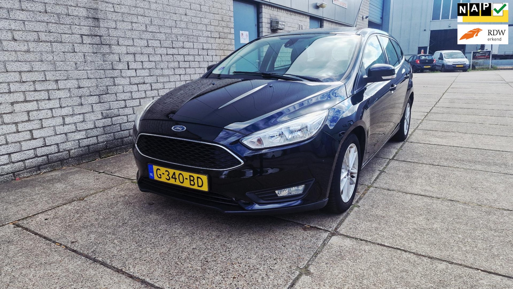 Ford Focus Wagon - 1.5 Titanium Edition 2e eigenaar Navigatie..... - AutoWereld.nl