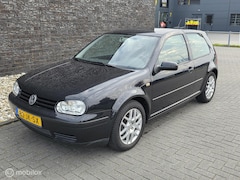 Volkswagen Golf - 1.6-16V Uniek - Nieuwe apk