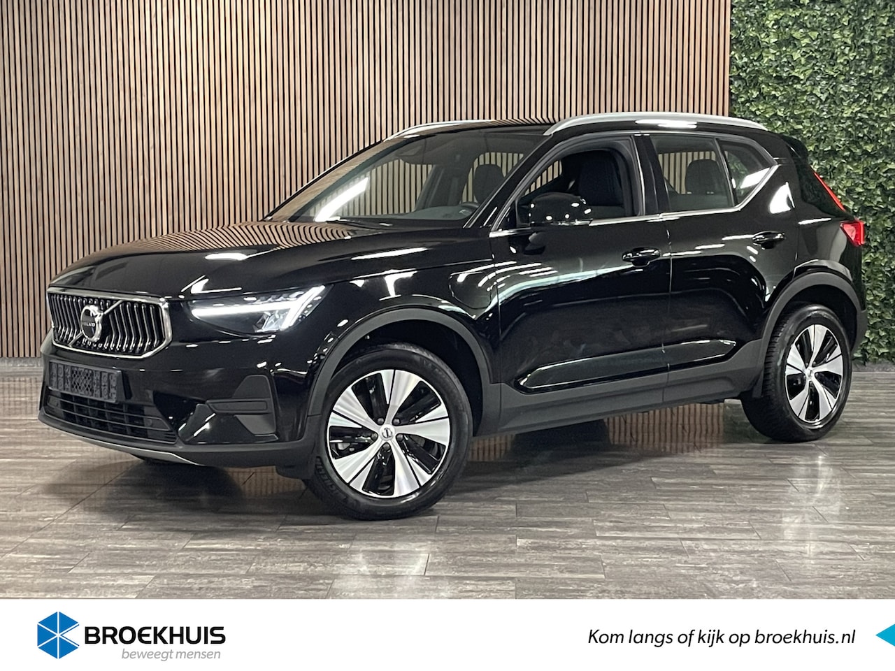 Volvo XC40 - T5 Recharge Inscription | MY23 | Trekhaak | Stoel en Stuurwielverwarming | Parkeercamera | - AutoWereld.nl
