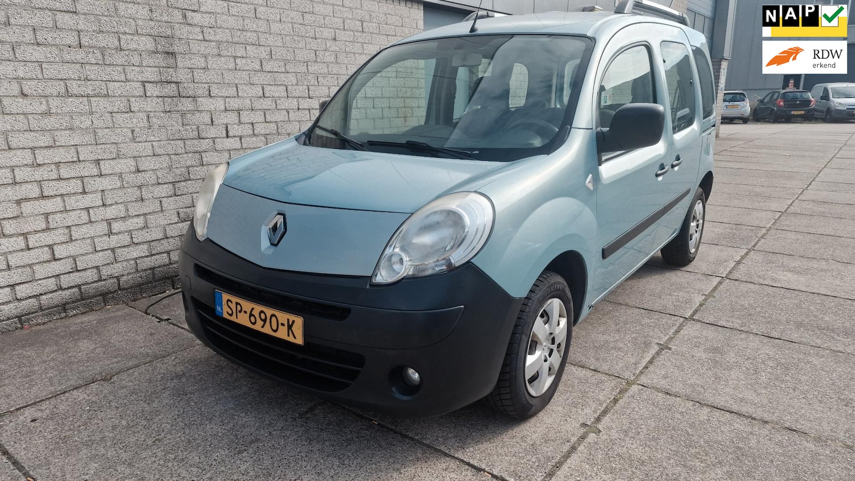 Renault Kangoo Family - 1.6-16V Expression 2e eigenaar Airco - AutoWereld.nl