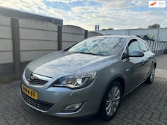 Opel Astra - 1.4 Turbo Edition AIRCO/ LM VELGEN/ XENON