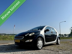 Smart Forfour - 1.1 pulse, BJ 2005, APK Okt 2026, Trekhaak