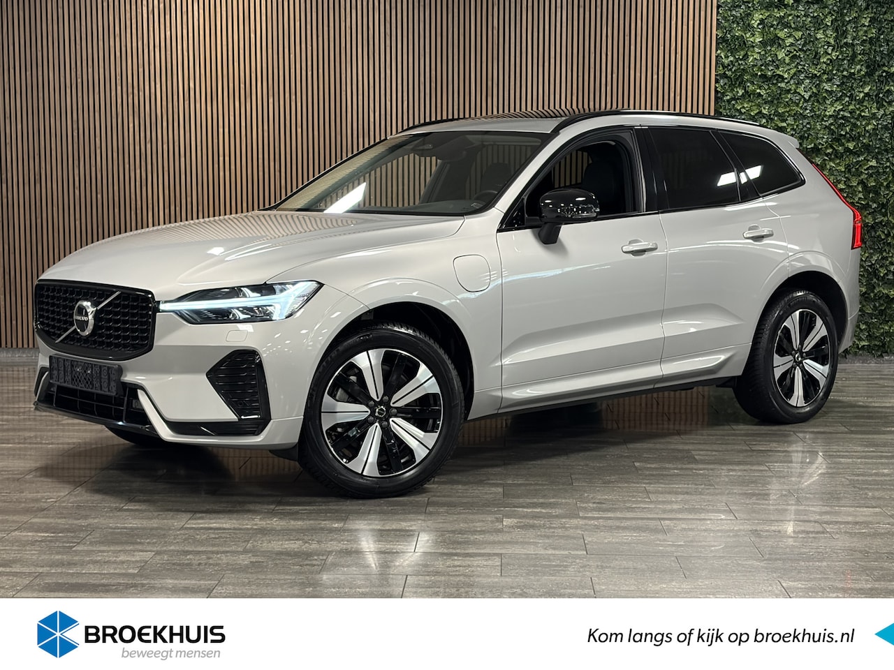 Volvo XC60 - T6 AWD Recharge Plus Dark | Harman Kardon | All Season banden | Adaptieve Cruise Control | - AutoWereld.nl