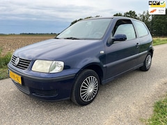 Volkswagen Polo - 1.4 Trendline |nwe APK|