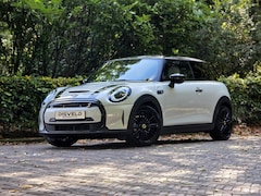MINI Mini-Electric - MINI Electric Pano, Carplay, HK, Stoelverwarming, Camera, Leder, Head up, Keyless