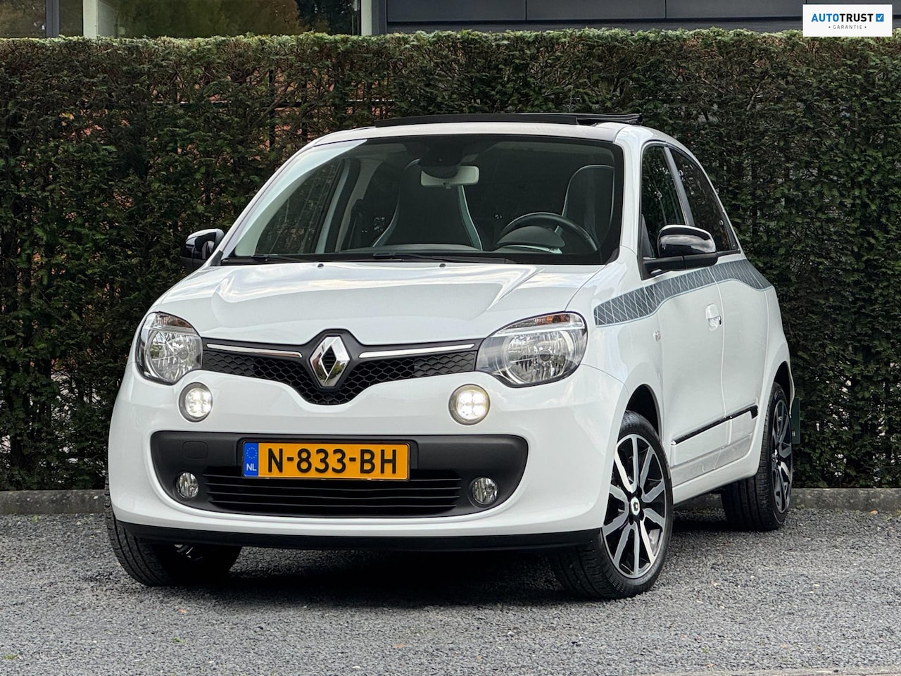 Renault Twingo - 1.0 SCe Intens | NWE APK | GARANTY 12 MND -RIJKLAAR! - AutoWereld.nl