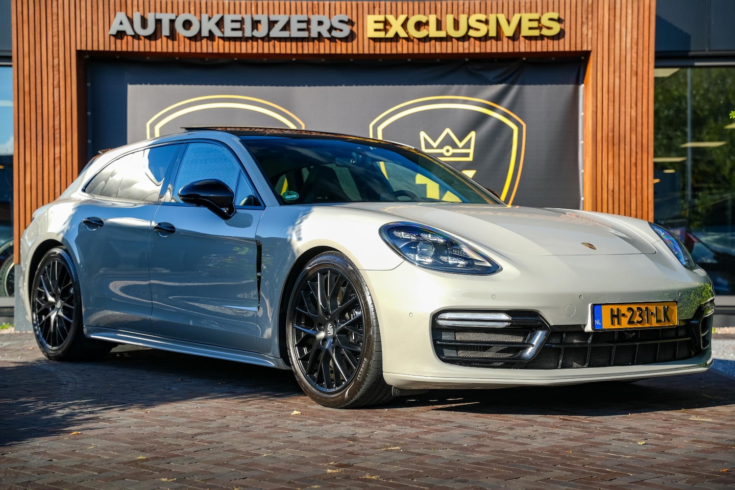 Porsche Panamera Sport Turismo - 2.9 4 E-Hybrid Panoramadak SportDesign Burmester SportChrono - AutoWereld.nl