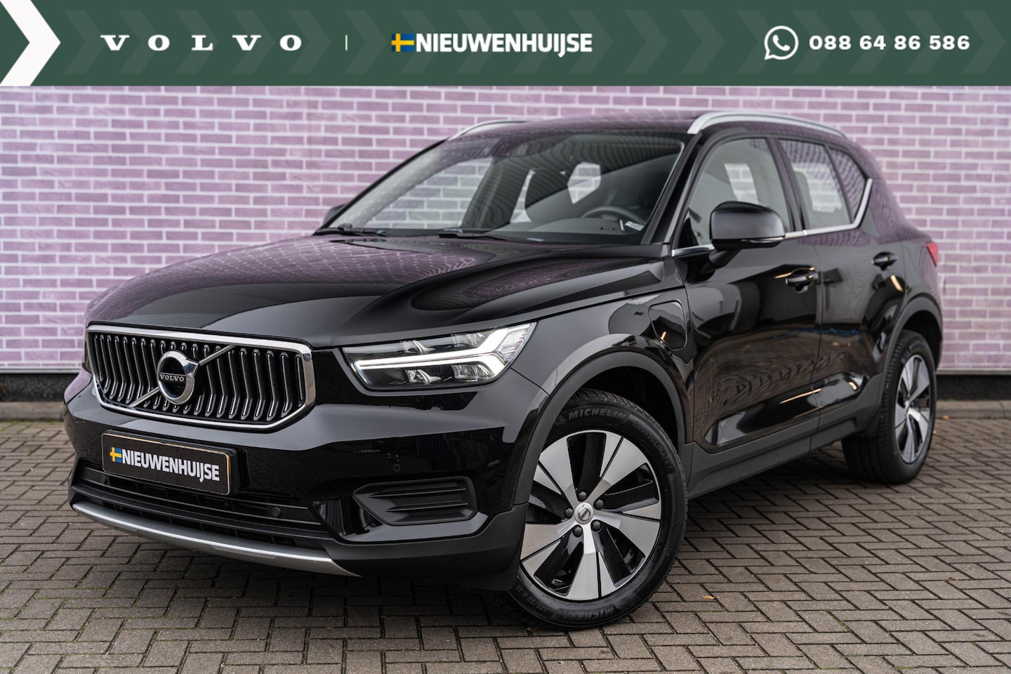 Volvo XC40 - 1.5 T4 Recharge Inscription | Schuif/Kanteldak | Parkeercamera | Cruise Control | Keyless - AutoWereld.nl