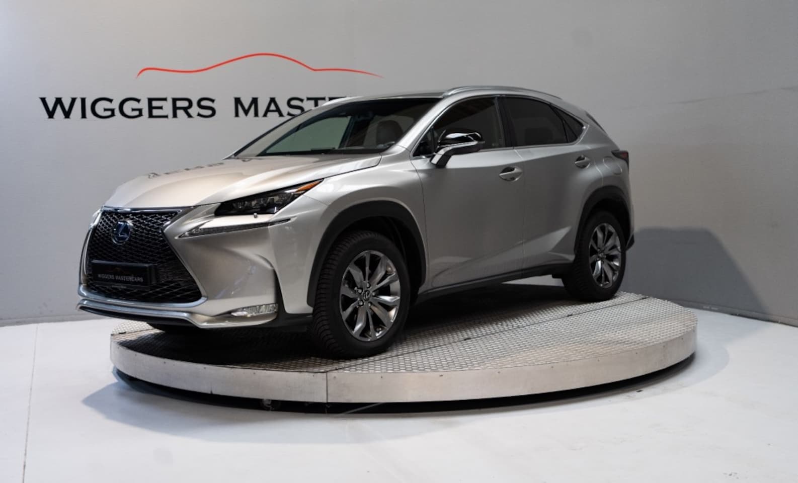Lexus NX - F-Sport 197 PK, Ad.cruise, Head-up, Keyless, Leder, El.stoelen, Verw.stuur, El.klep - AutoWereld.nl