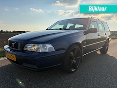 Volvo V70 - 2.5 V-LINE / CARBAGE RUN / TOP ONDERHOUDEN