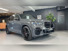 BMW X5 - X5 xDrive45e M Sport voorzien van alle opties Dravit Grau