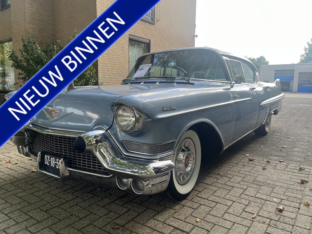 Cadillac Series 62 - Sedan de Ville Hardtop - AutoWereld.nl