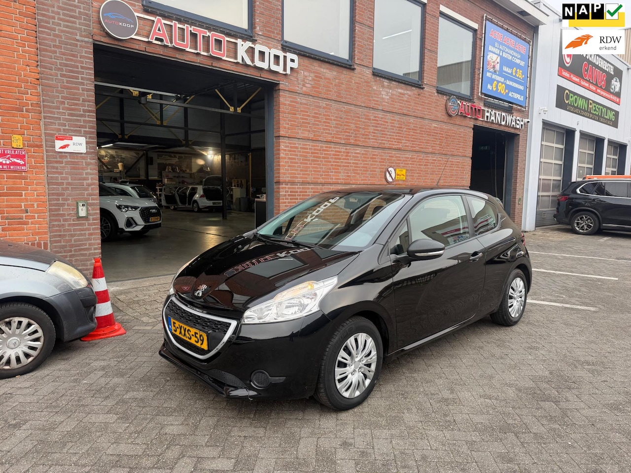 Peugeot 208 - 1.0 VTi Access Bj 2014 Airco Cruise El.pakket - AutoWereld.nl
