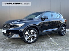 Volvo XC40 - 2.0 B4 Plus Dark Elektr. Stoelverstelling / Harman Kardon audio / park assist camera / Tre