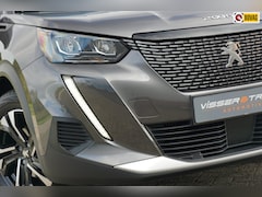 Peugeot 2008 - 1.2 PureTech 130pk Allure Automaat - Gris Platinium - Nwstaat