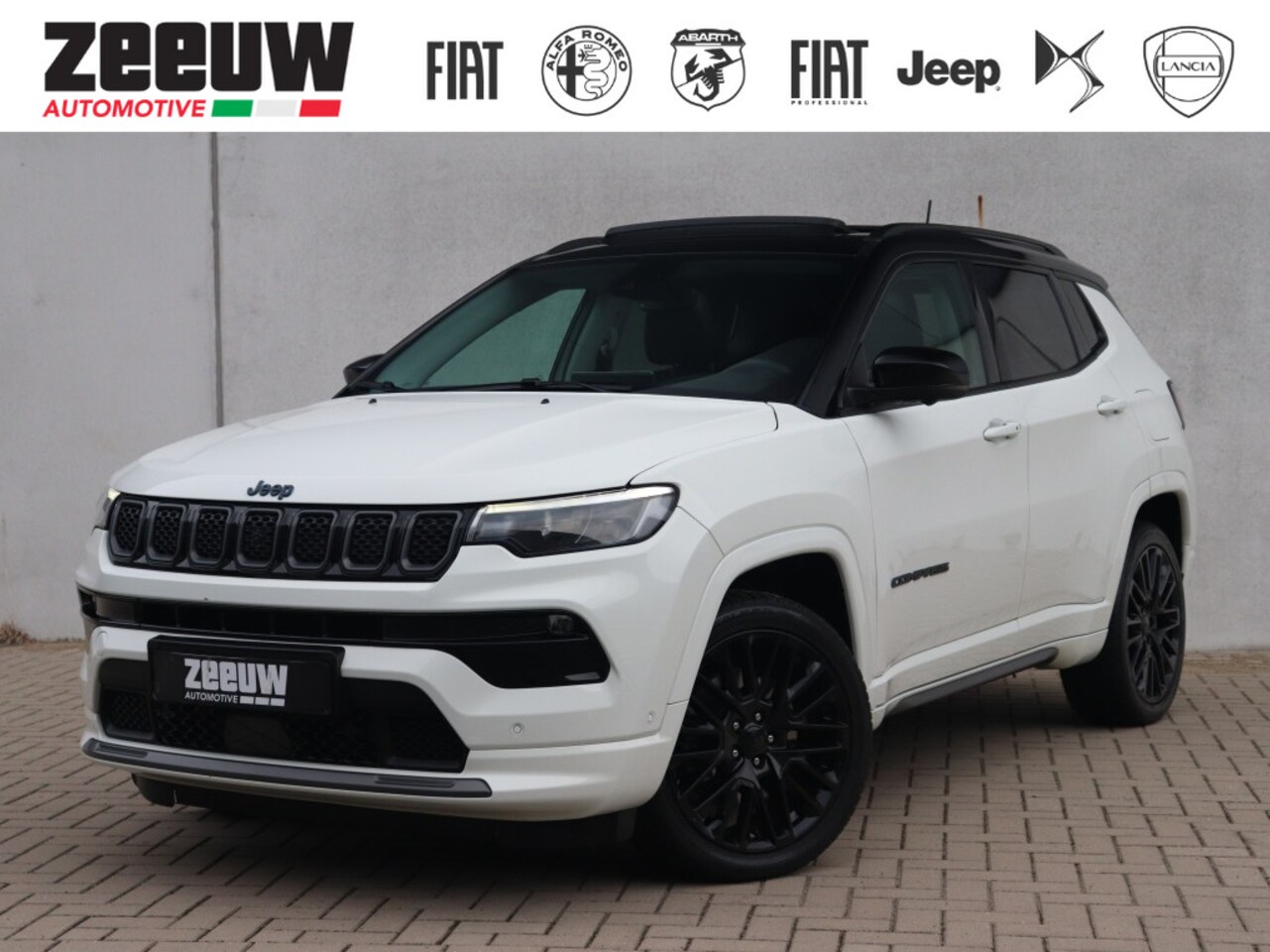Jeep Compass - 4xe 240 PK Hybrid S | Leder | Navi | Winter | Camera | 19" - AutoWereld.nl