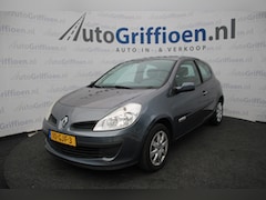 Renault Clio - 1.2 TCE Rip Curl met schuifdak en airco