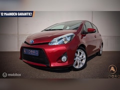 Toyota Yaris - 1.5 Full Hybrid Dynamic, Zeer mooi en luxe, NAP