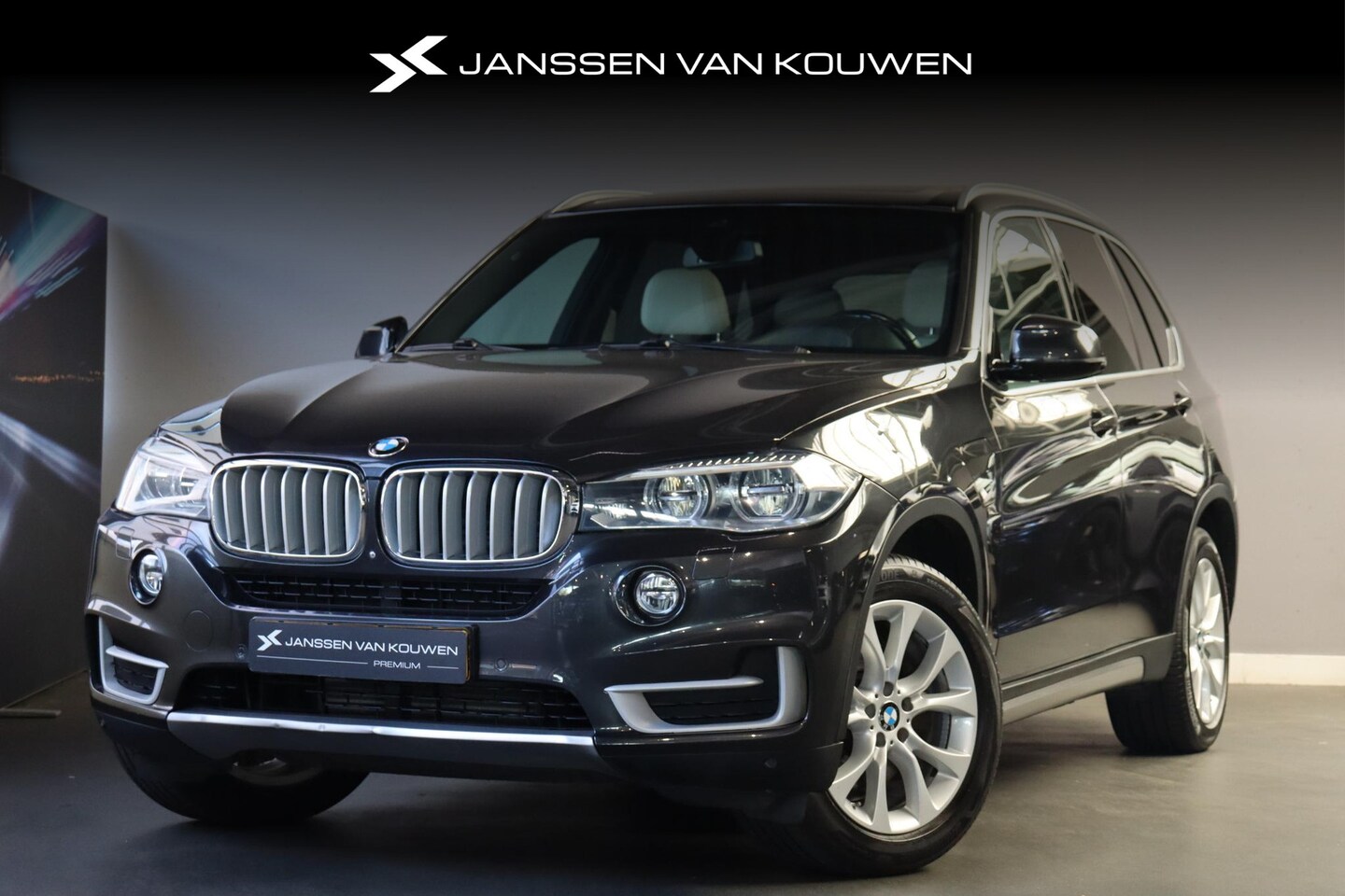 BMW X5 - xDrive40e High Executive AUT8 / Panoramadak / Leder - AutoWereld.nl