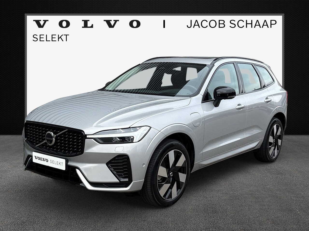 Volvo XC60 - T6 Plug-in hybrid AWD Ultra Dark / Harman/Kardon / Panoramadak / Trekhaak / - AutoWereld.nl