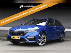 Skoda Octavia Combi - 1.4 TSI RS iV PHEV / Panoramadak / Head-Up / Trekhaak / Adaptieve Cruise Control