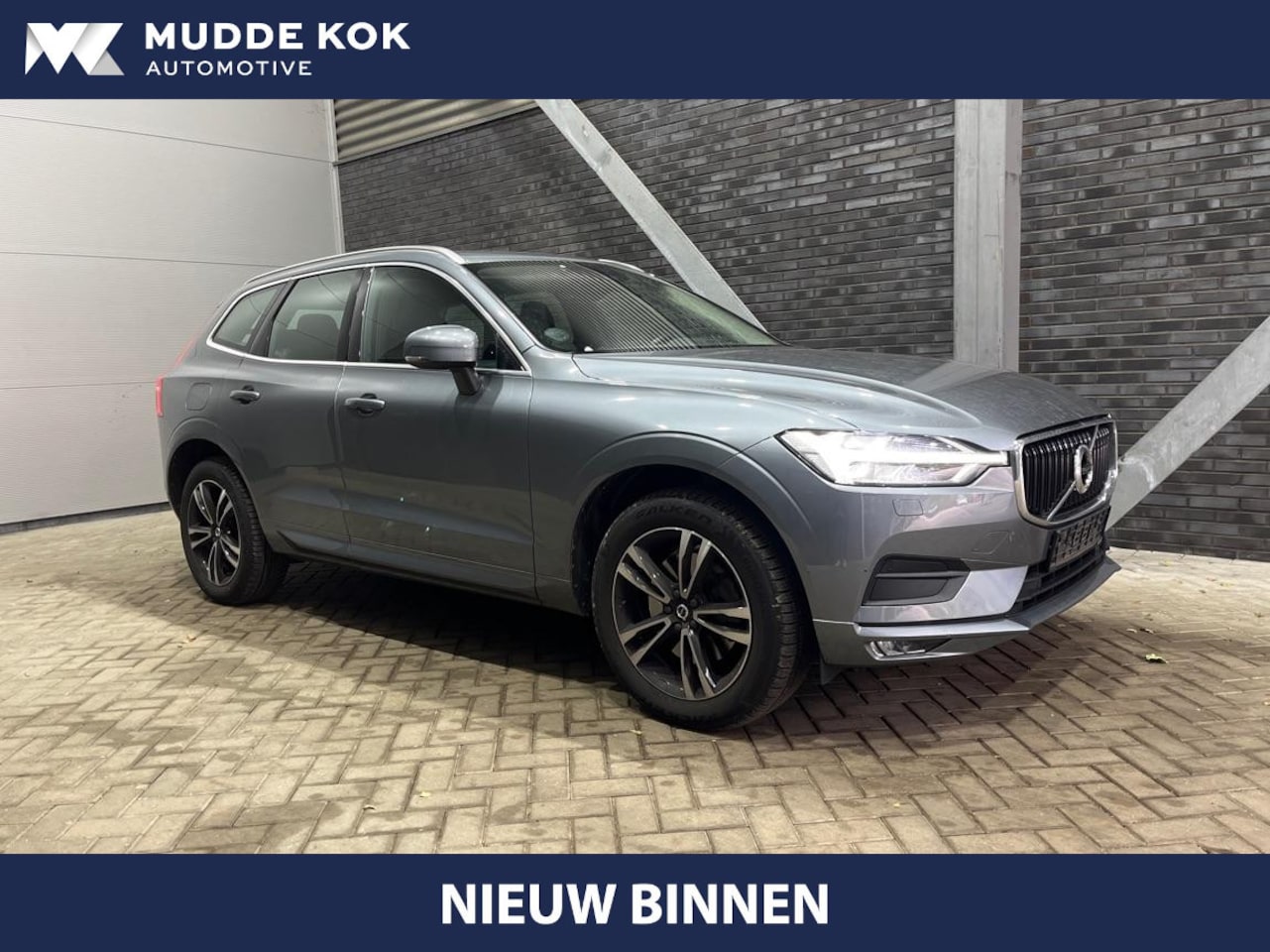 Volvo XC60 - B5 Momentum Pro | harman/kardon | Leder | Keyless | Camera | Stoelverwarming - AutoWereld.nl