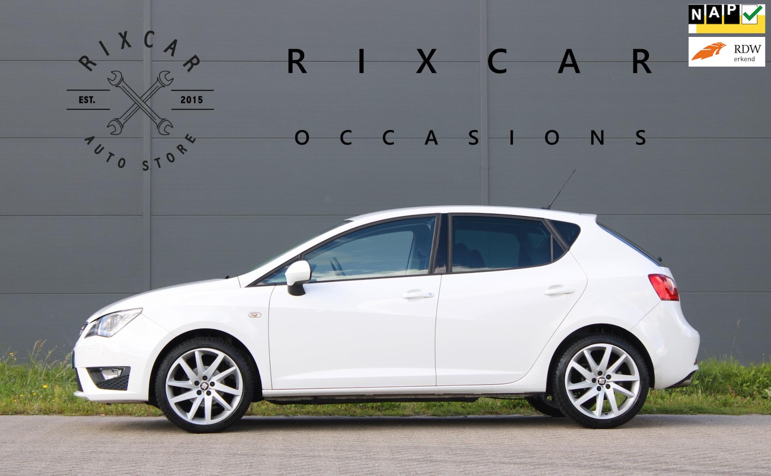 SEAT Ibiza - 1.0 EcoTSI FR ConnectEdition Allseason Stoelverwarming !!NIEUWBINNEN!! - AutoWereld.nl