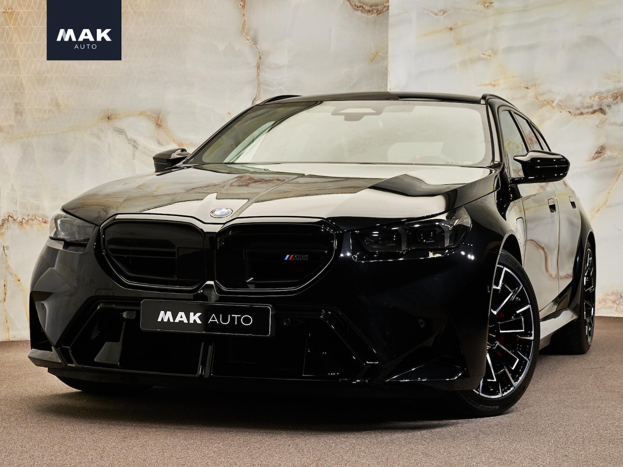 BMW 5-serie Touring - M5 V8 M Hybrid, pano, B&W, 21", stl.ventilatie, tr.haak, pano, leder, memory, keyless, pri - AutoWereld.nl