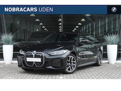 BMW i4 - eDrive40 High Executive M Sport / Achteruitrijcamera / Stoelverwarming / Cruise Control /