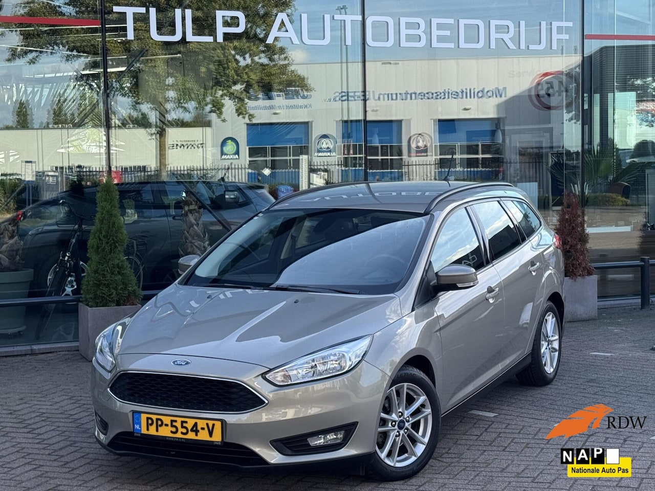Ford Focus Wagon - 1.5 TDCI Lease Edition 2017 Navi Top staat - AutoWereld.nl