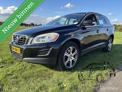 Volvo XC60 - 3.2 AWD Summum NIEUWE APK GOED ONDERHOUDEN