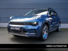 Lynk & Co 01 - 1.5 Panoramadak | Apple Carplay/Android Auto | 20" Lichtmetalen velgen | Stoelverwarming |