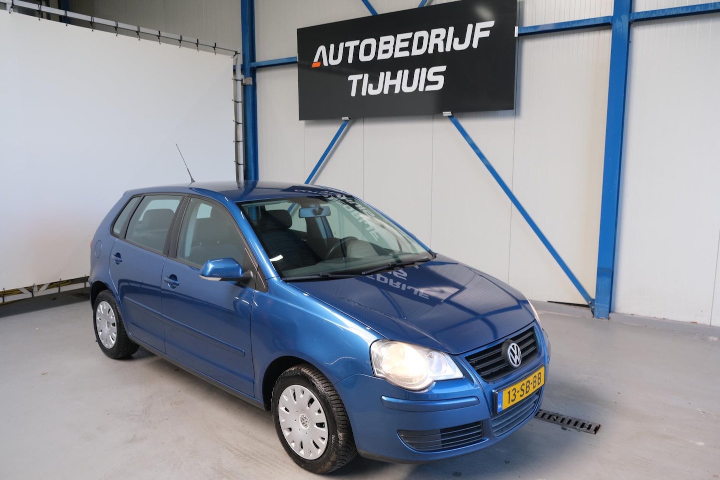 Volkswagen Polo - 1.4-16V Comfortline > Lees advertentie < - AutoWereld.nl