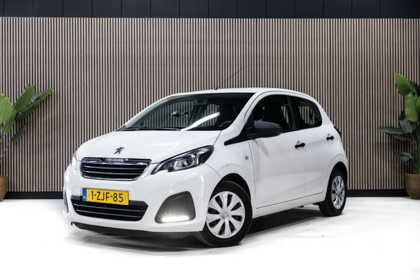 Peugeot 108 - 1.0 e-VTi Access | Airco | Stuurbekrachtiging | 5-deurs | - AutoWereld.nl