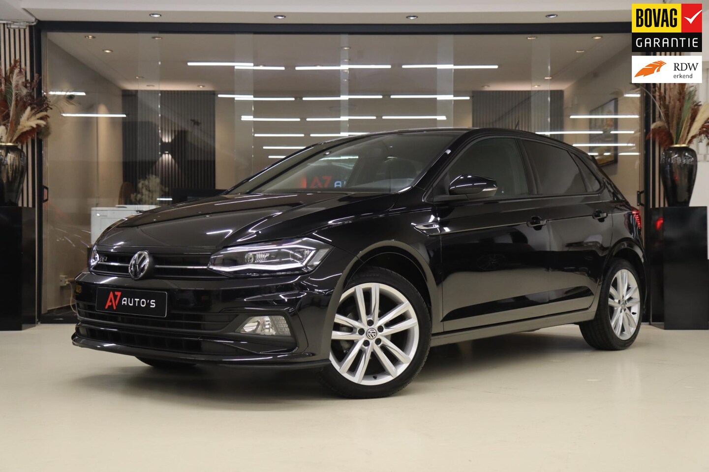Volkswagen Polo - 1.0 TSI Highline Business R / CARPLAY/CAMERA/NAVI/SFEER/VOL - AutoWereld.nl