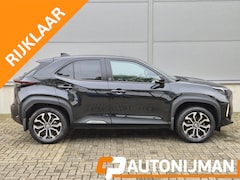 Toyota Yaris Cross - 1.5 Hybrid Team-D Electr.A.Klep/parkhulp/achteruit camera