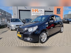 Chevrolet Aveo - 1.2 16V LS+ 5drs, Airco, trekhaak, LMV, Lage KM stand